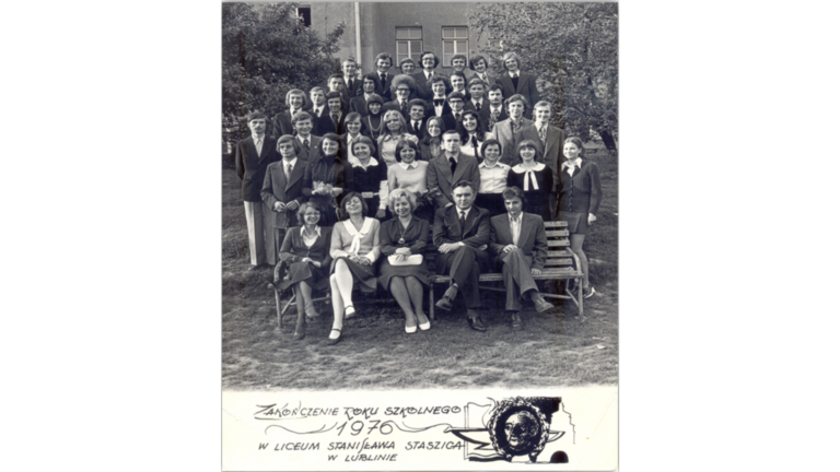 Zdjęcie z zakończenia roku szkolnego 1976r